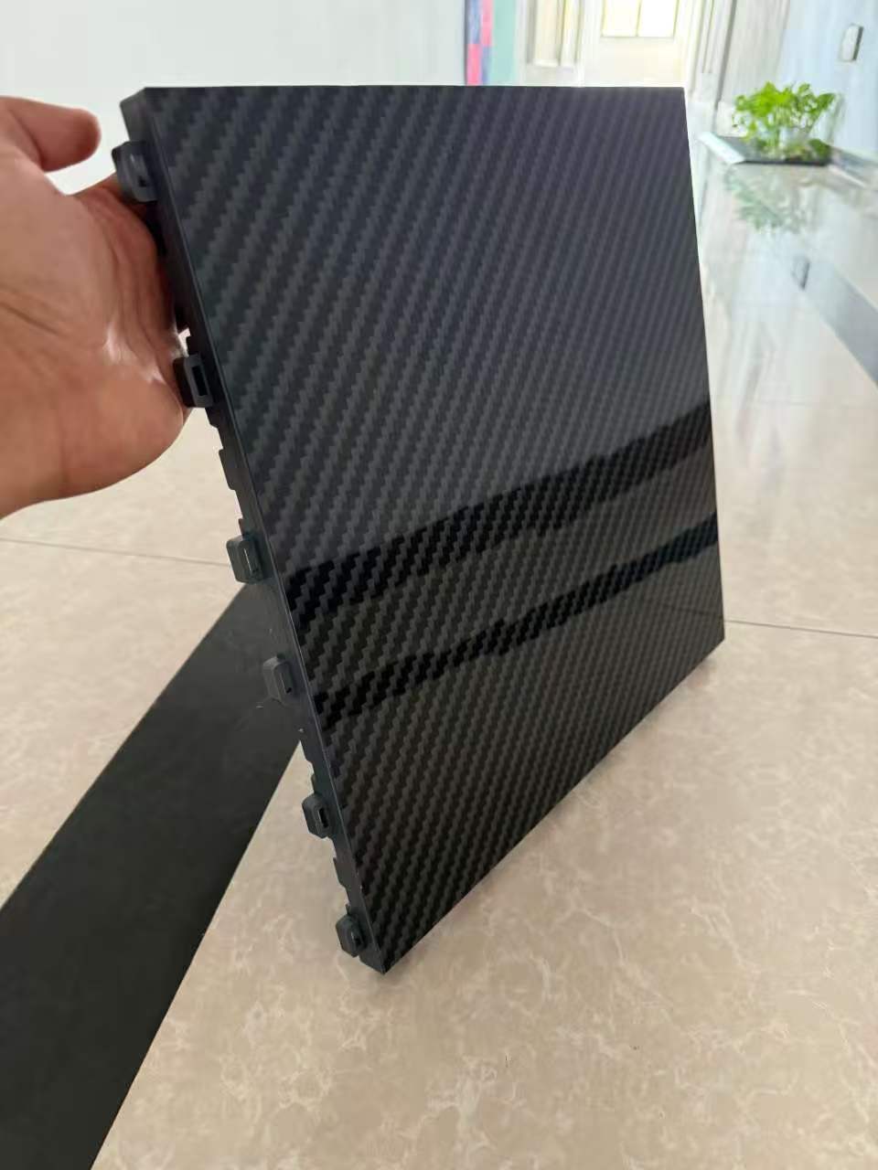 Interlocking PP Garage Floor Grate Heavy Duty 6 Ton Load Bearing Modular Drainage Floor Tiles For Car Garage Workshop Car Wash Warehouse