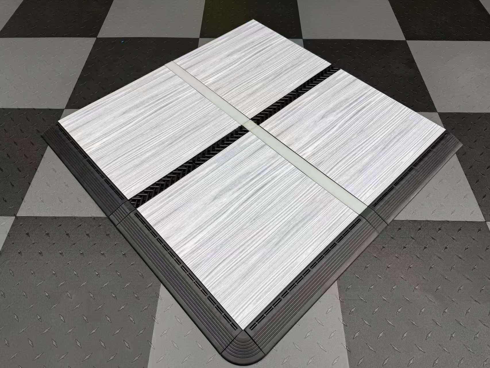 Wood Grain 1.8cm PP Interlocking Floor Grate | 40x40cm Non-Slip Garage Tile